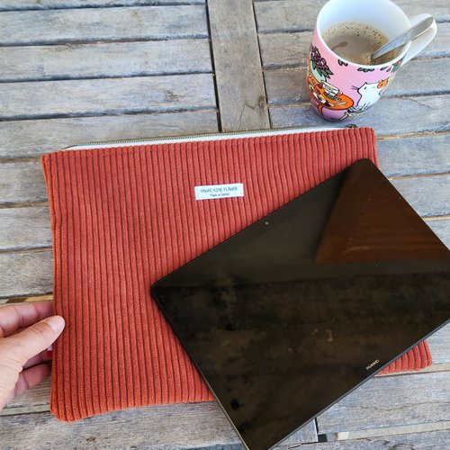 Pochette pour pc portable - housse de protection pour ordinateur - grande trousse velours - personnalisable - 12/13 pouces