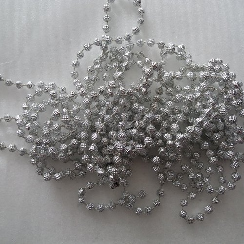 4,5 m guirlande decoration ruban de perles couleur argentee