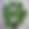 10 cabochons en verre, fond plat, couleur verte