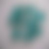 10 cabochons en verre, fond plat, couleur bleu-turquoise givre