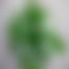 50 g melange morceaux de verre blancs et verts  pour decorations et arts plastiques