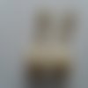 Longues  boucles d'oreilles dorées à clous, 1 grosse perle nacrée ivoire sur courte chaîne 2 maillons,