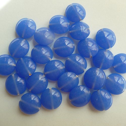 25 perles bleu-lavande, en verre - rondes et plates (forme palet) - 15 mm diamètre