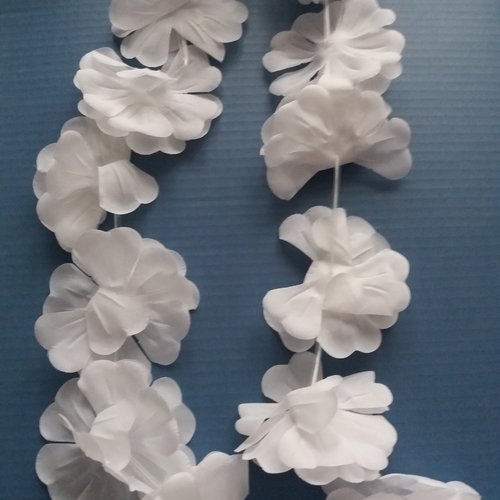 Guirlande de fleurs blanches en tissu, pour occasions festives, décoration florale,