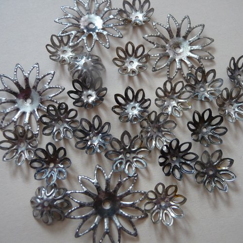 Ensemble coupelles calottes en métal argenté vieilli - forme fleur - apprêts, fourniture bijoux, créations bijoux diy