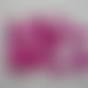 20 perles pampilles en plastique couleur rose fonce 