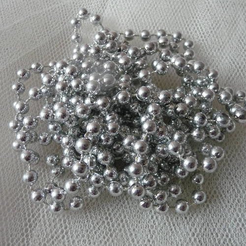 2,50 m guirlande decoration ruban de perles couleur argentee  (brillante) 
