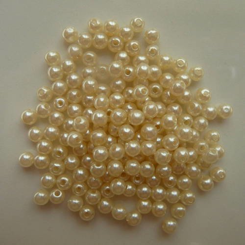 300 petites perles rondes nacrees 3 mm - couleur ivoire