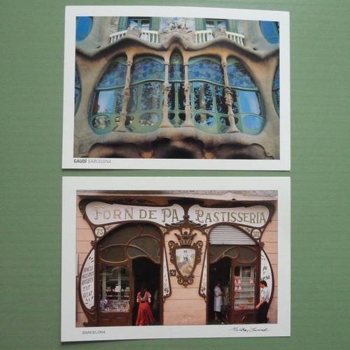 2 cartes postales illustration  facades barcelone 