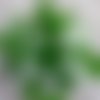 50 g melange morceaux de verre blancs et verts  pour decorations et arts plastiques 