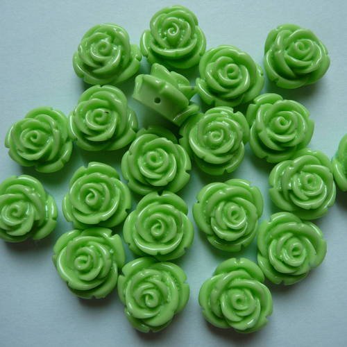 10 cabochons fleurs roses en resine couleur vert pomme 