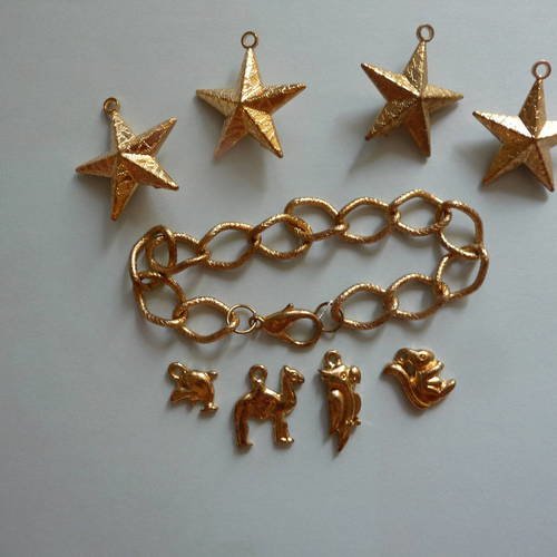 Kit bracelet avec breloques animaux et etoiles en metl dore 