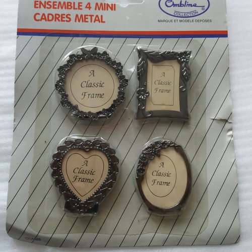 Ensemble de 4 mini cadres en metal decore