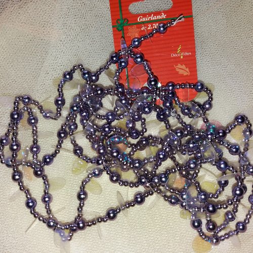Guirlande noël ou décoration intérieure, tons mauves, avec pastilles transparentes irisées