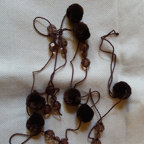 2 m guirlande marron pompons et perles - à suspendre - noël, décoration, home-déco