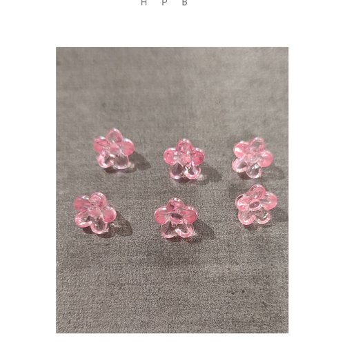 Lot de 6 perles acryliques fleurs