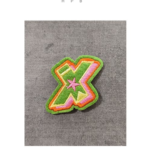 Patch thermocollant lettre x