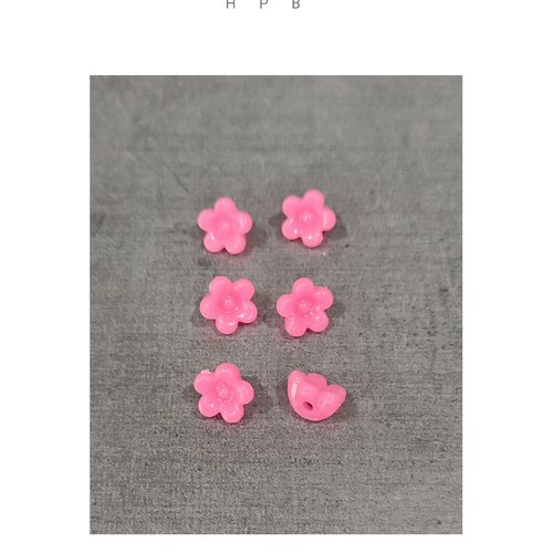 Lot de 6 perles acryliques fleurs