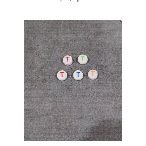 Lot de 5 perles alphabet "t"