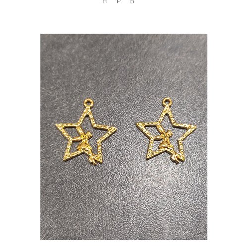 Lot de 2 breloques fée et étoiles en métal doré