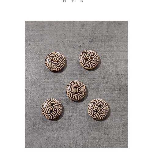 Lot de 5 boutons en bois