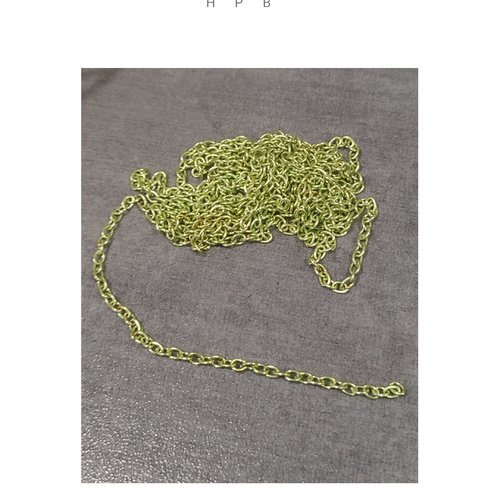 Destockage : 1 m 40 de chainette verte en métal