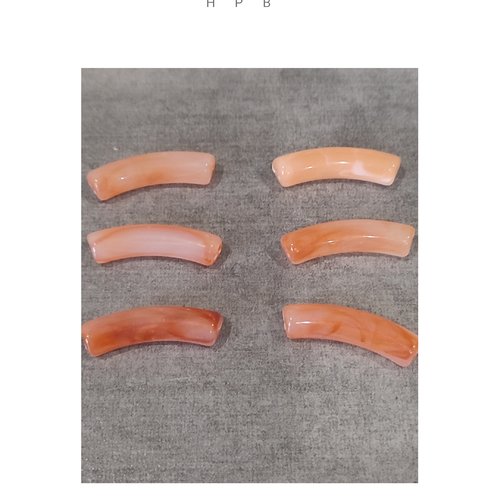 Lot de 6 perles acryliques tubes courbés