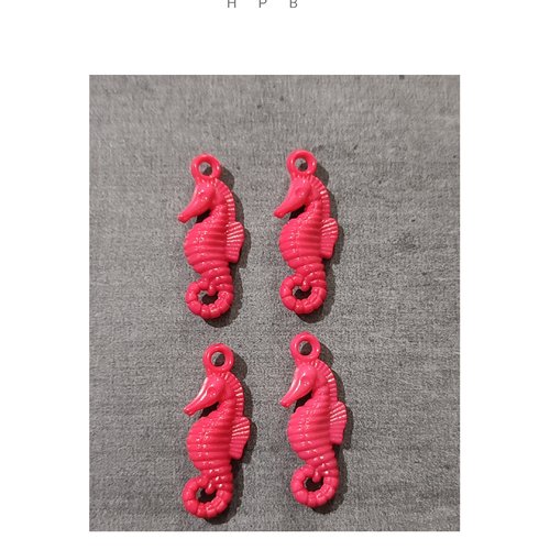 Lot de 4 breloques acryliques hippocampe