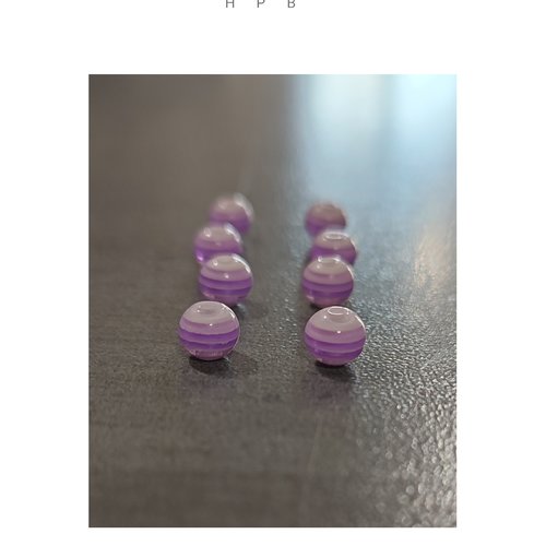 Lot de 8 perles rondes acryliques à rayures