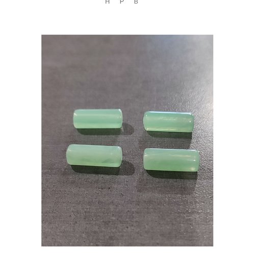 Lot de 4 perles acryliques tubes