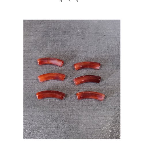 Lot de 6 perles acryliques tubes courbés