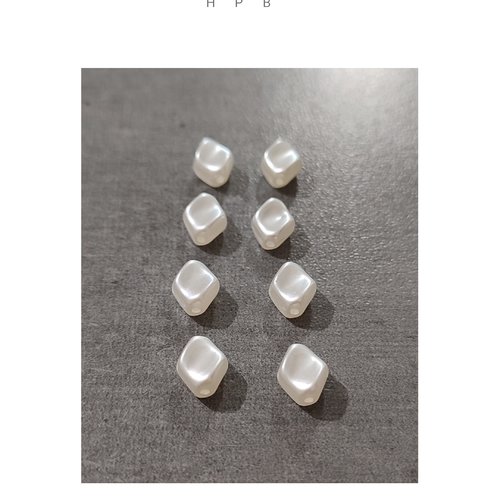 Lot de 8 perles acryliques losanges