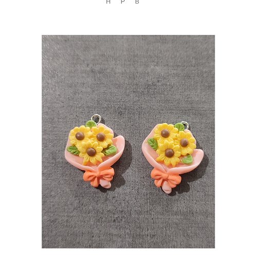 Lot de 2 breloques résine bouquet