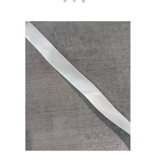 1 mètre de ruban satin 12 mm bleu clair