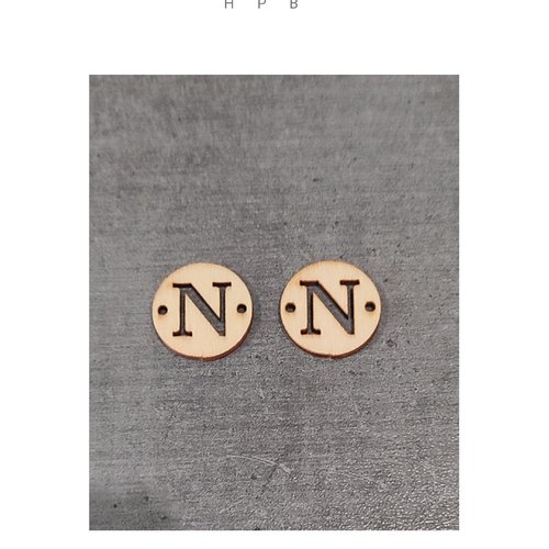 Lot de 2 connecteurs en bois lettre "n"
