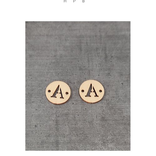 Lot de 2 connecteurs en bois lettre "a"