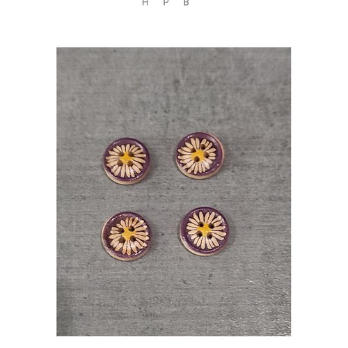 Lot de 4 boutons en bois fleurs