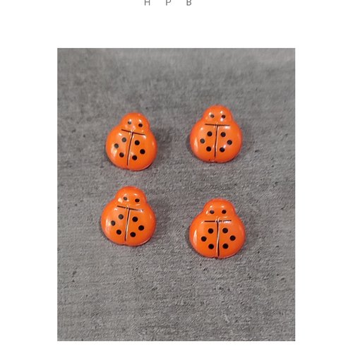 Lot de 4 boutons à anneaux en forme de coccinelle