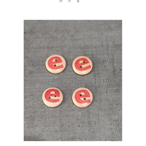 Lot de 4 boutons en bois alphabet