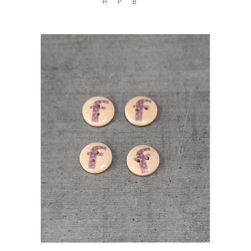 Lot de 4 boutons en bois alphabet