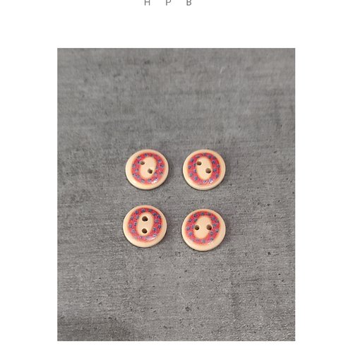 Lot de 4 boutons en bois alphabet
