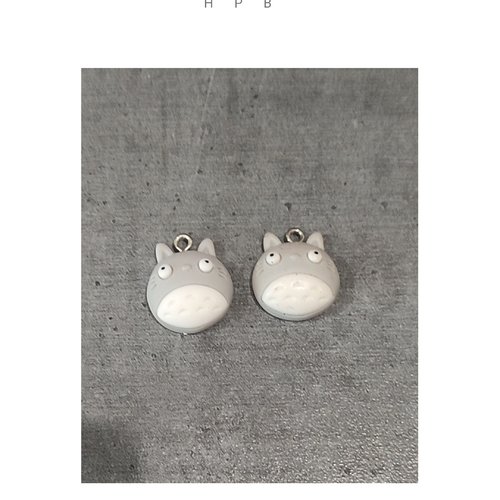 Lot de 2 breloques résine totoro