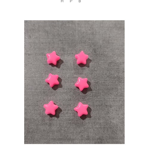 Lot de 6 perles acryliques étoiles