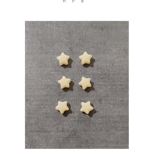 Lot de 6 perles acryliques étoiles