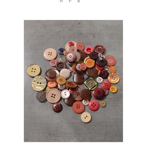 Assortiment de 70 boutons
