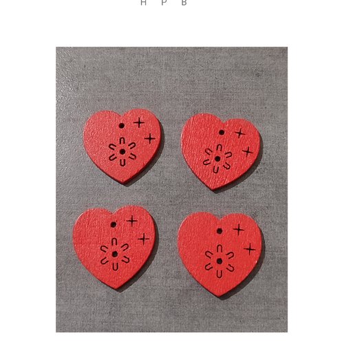 Lot de 4 breloques coeurs en bois