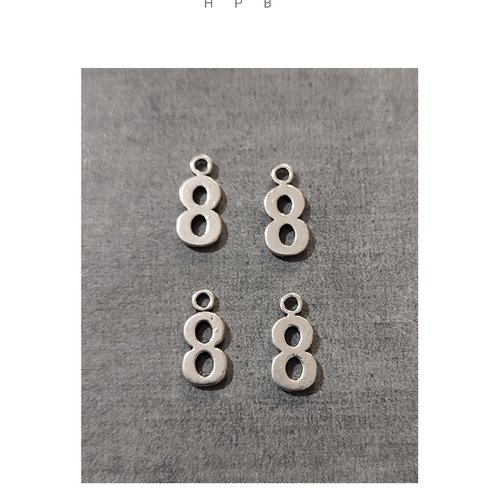 Lot de 4 breloques chiffre 8 en métal argenté