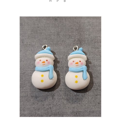 Lot de 2 breloques résine bonhomme de neige