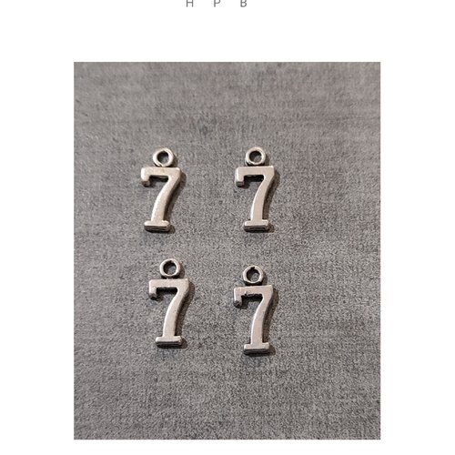 Lot de 4 breloques chiffre 7 en métal argenté