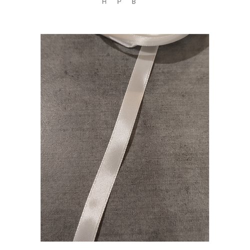 1 mètre de ruban satin 10 mm blanc